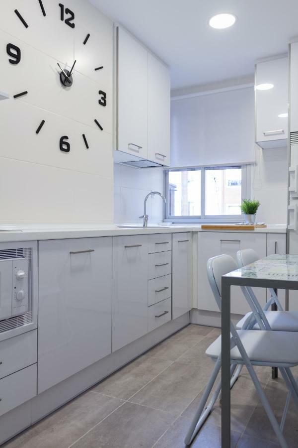 Del Sueno Con Aire Acondicionado Appartement Logroño